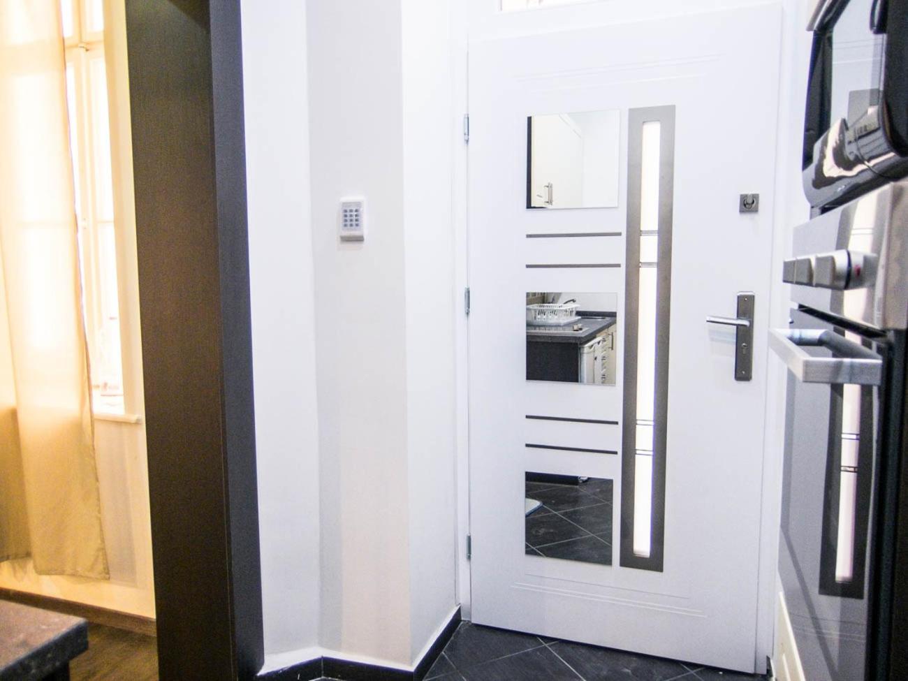 Goldcentral Apartment Akacfa ブダペスト エクステリア 写真